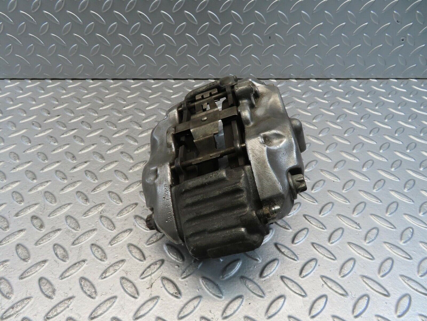 11308 Mercedes-Benz W221 S320 Front Right Brake Caliper