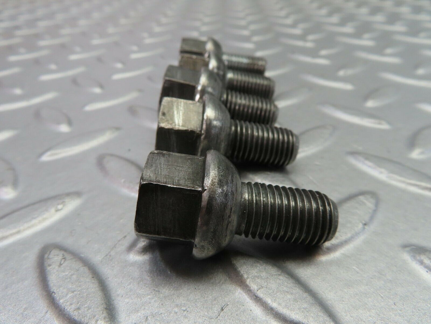 7411 Mercedes-Benz 5x Steel Wheel Lug Bolt M12x1.5