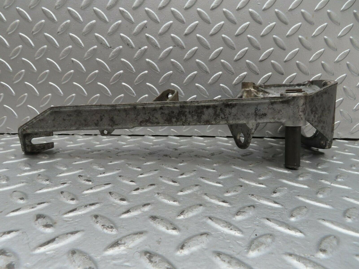 15726 Mercedes-Benz R107 450SL Brake Pedal Bracket 1072941101