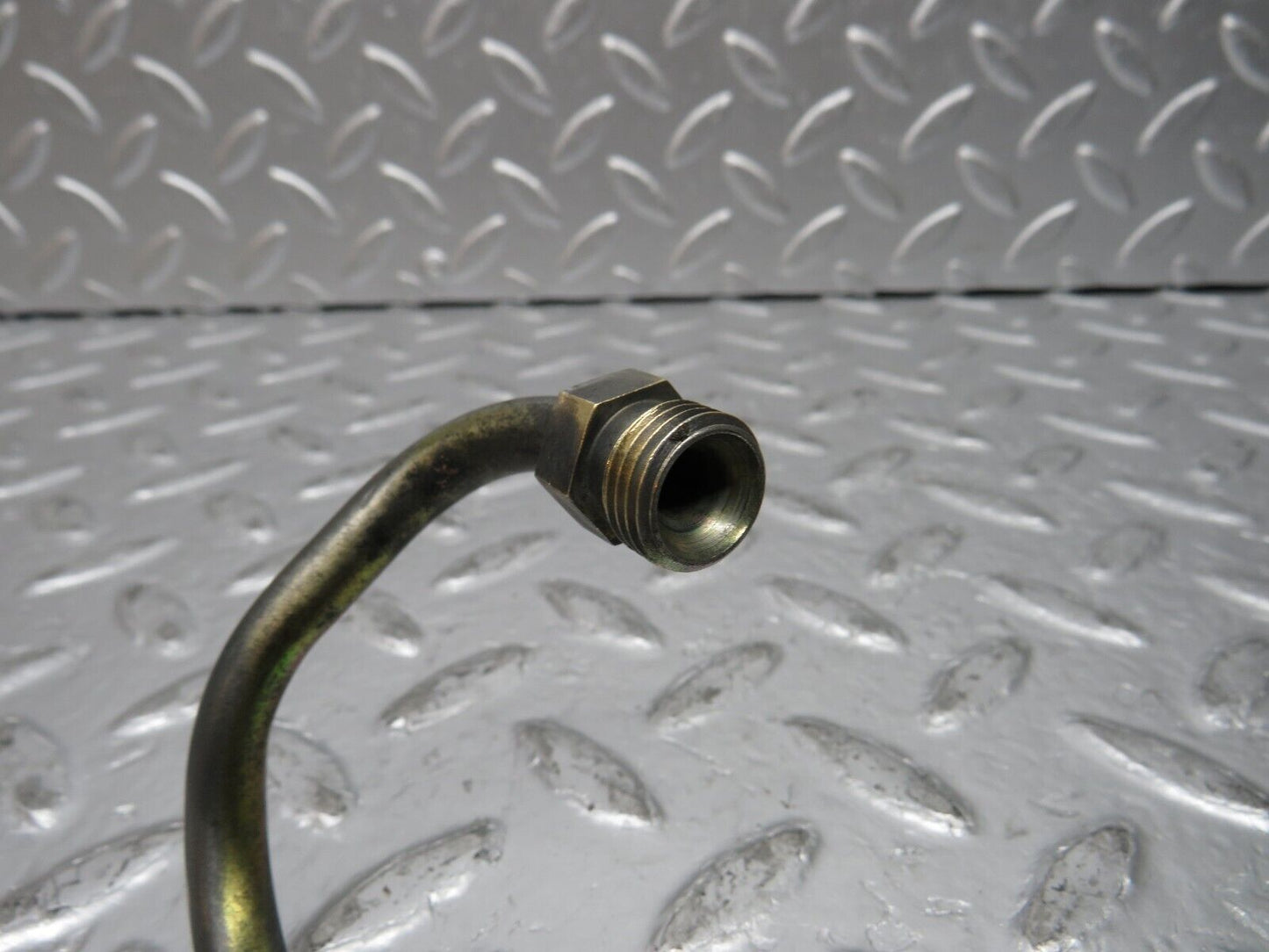 31505 Mercedes-Benz S124 220TE Wagon Fuel Hose Pipe
