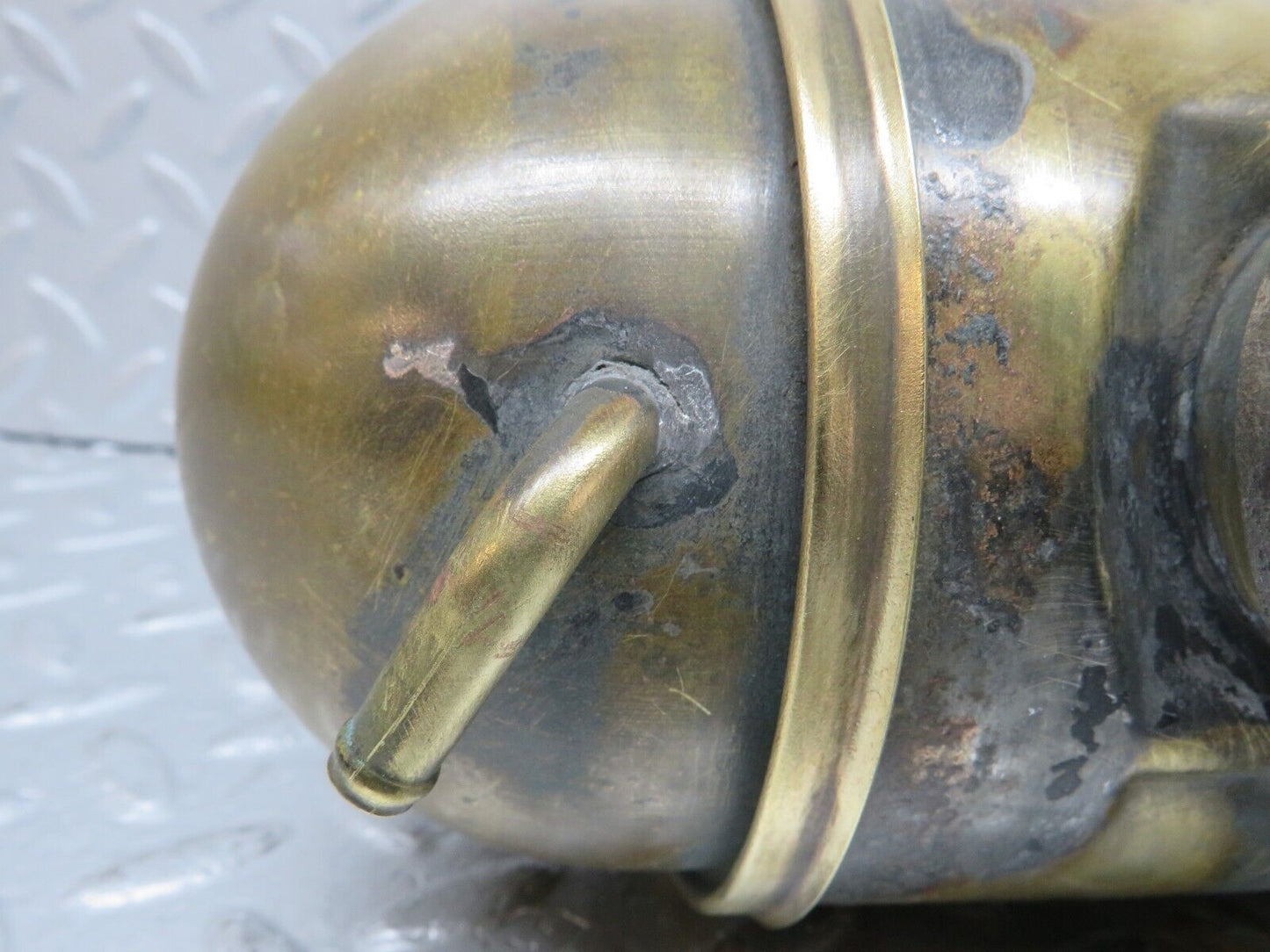 40231 Mercedes-Benz W110 230 Coolant Reservoir Tank 1105000049