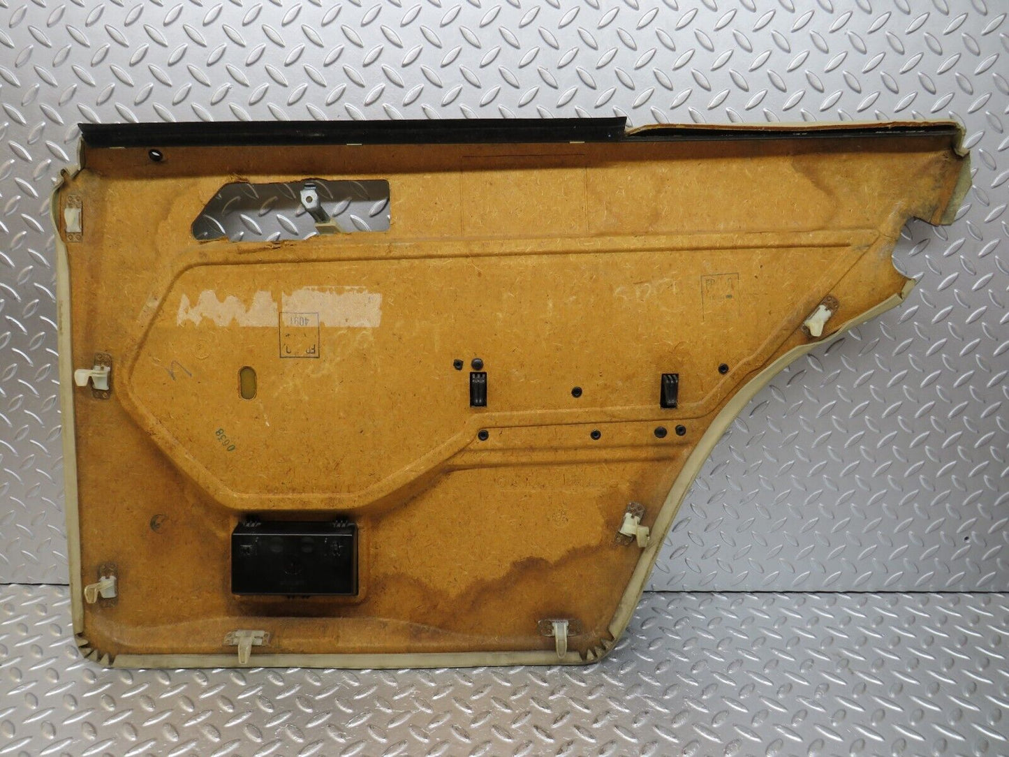 33924 Mercedes-Benz W124 260E Rear Left Door Card 1247370170