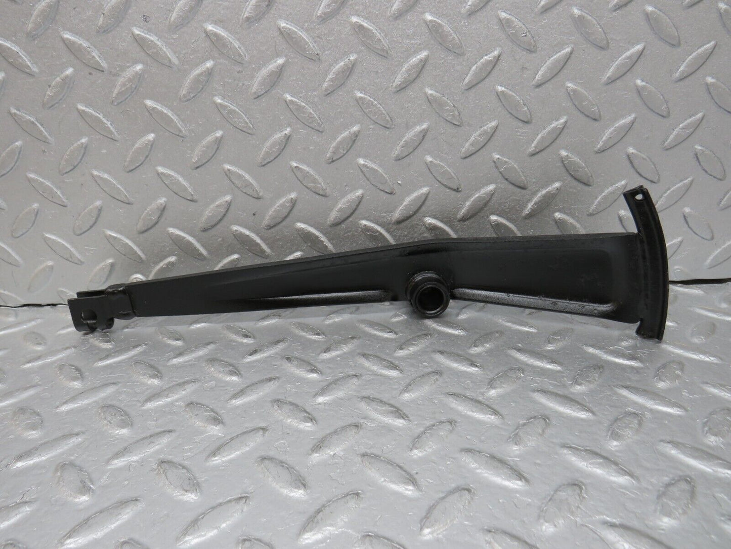 37476 Mercedes-Benz W109 300SEL Handbrake Parking Brake Regulator
