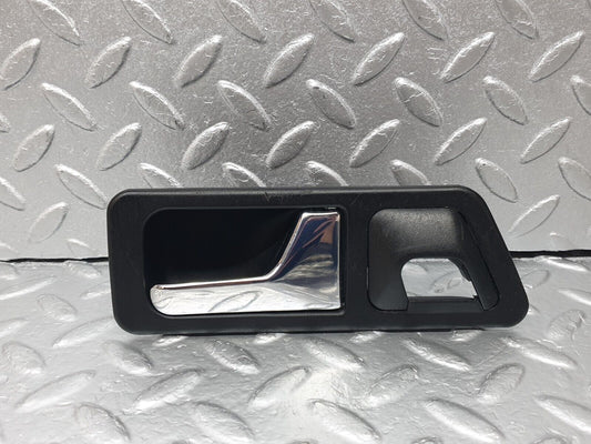 42778 Mercedes-Benz W201 190 2.0L Right Interior Door Handle 2017660264