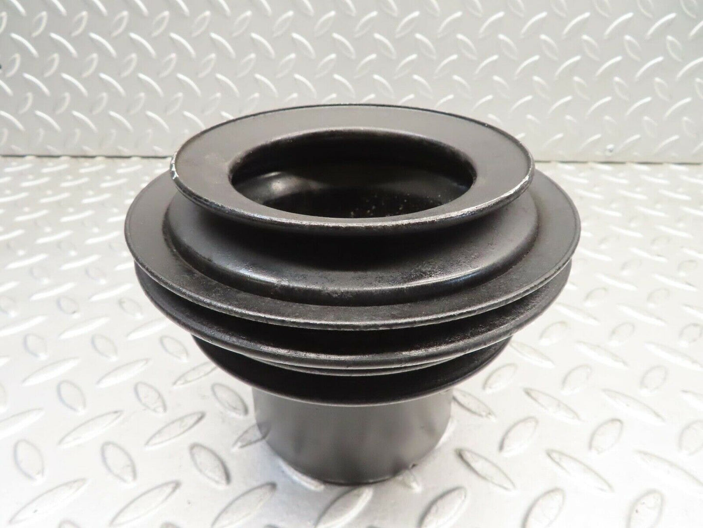 11782 Mercedes-Benz R107 450SL Crankshaft Pulley