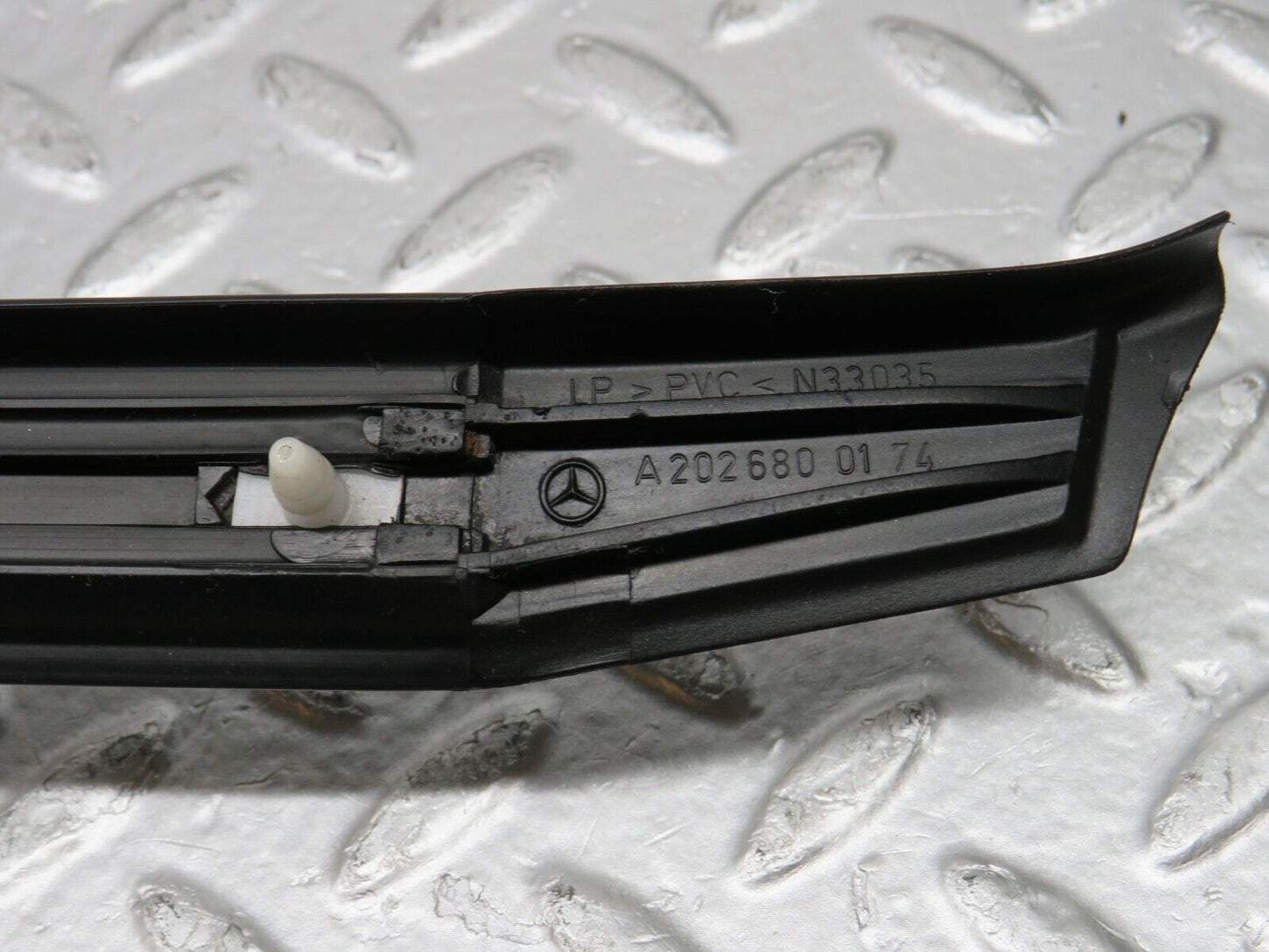 33498 Mercedes-Benz W202 C180 Skirt Sill Moulding Trim Left Side 2026800174