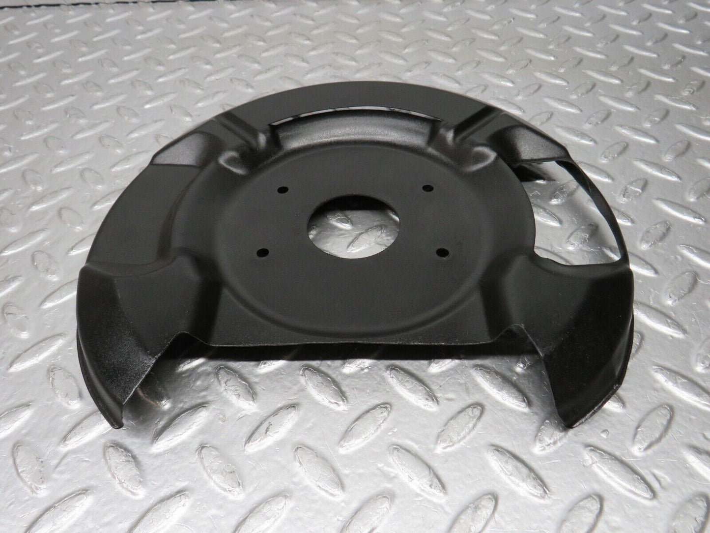 33012 Mercedes-Benz C107 R107 350 V8 Front Right Brake Disc Protection Plate