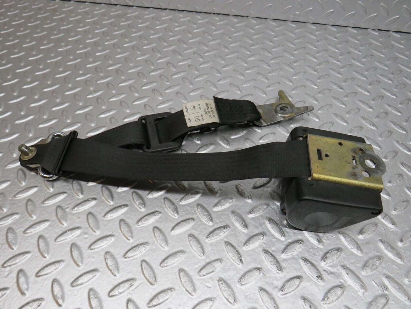 34397 Mercedes-Benz C126 380SEC Rear Seat Belt Set With Buckles 1268602185