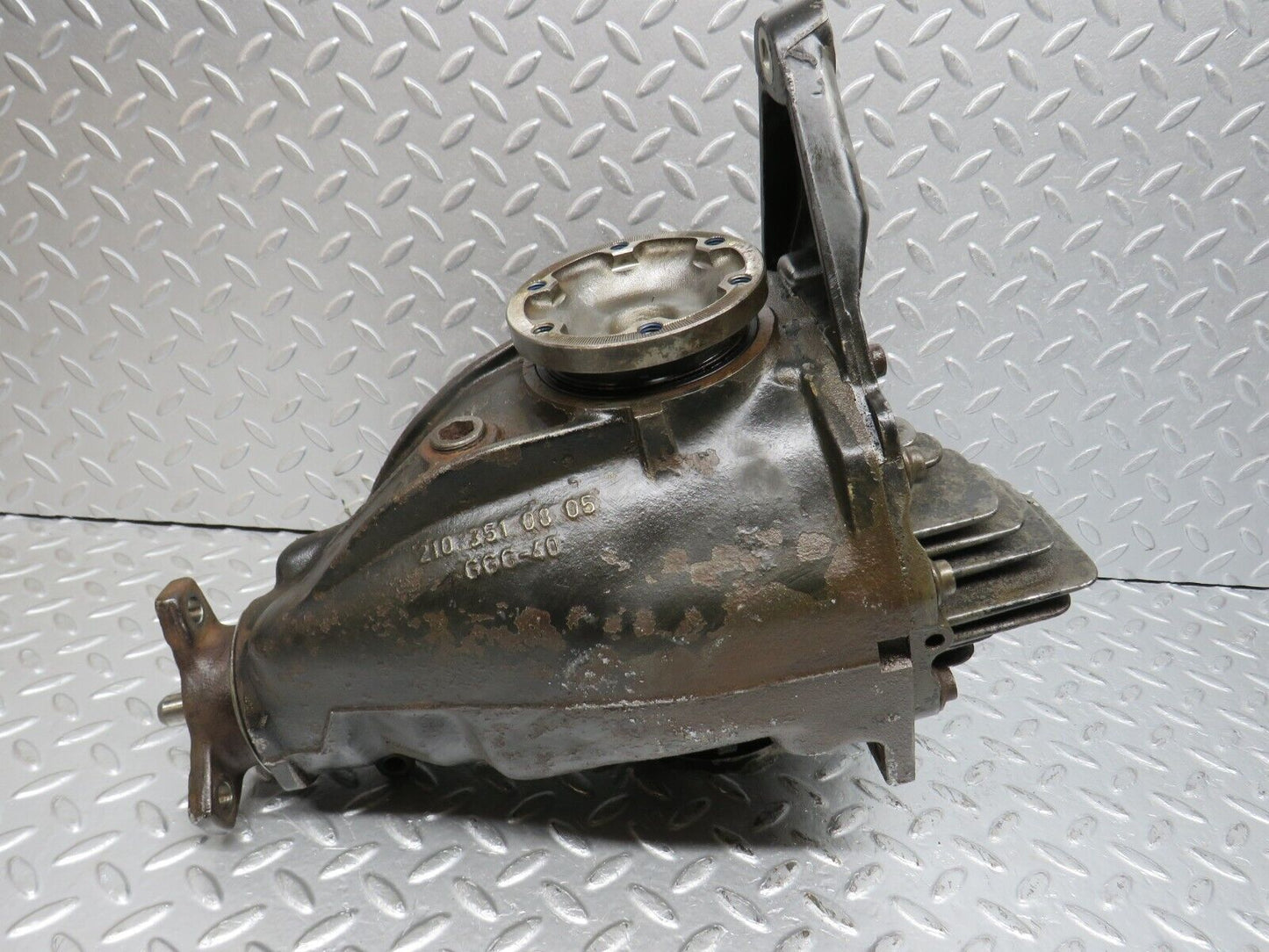 39674 Mercedes-Benz R129 320SL Coupe Rear Differential Ratio 3.67 2103510805
