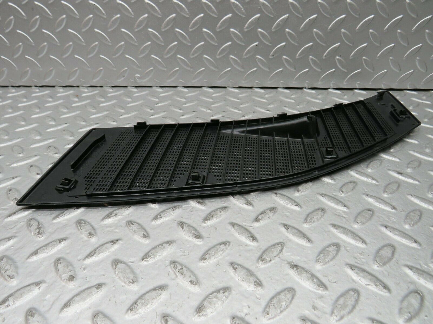 22058 Mercedes-Benz S123 280TE Wagon Air Intake Grill Right Side 1238363065