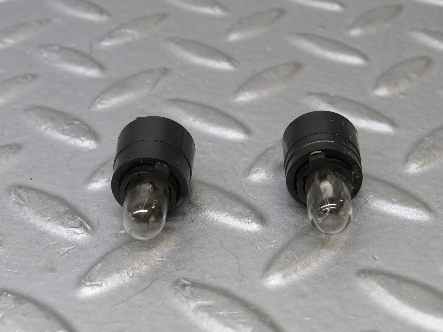 36403 Mercedes-Benz W108 Instrument Cluster Bulb 2x
