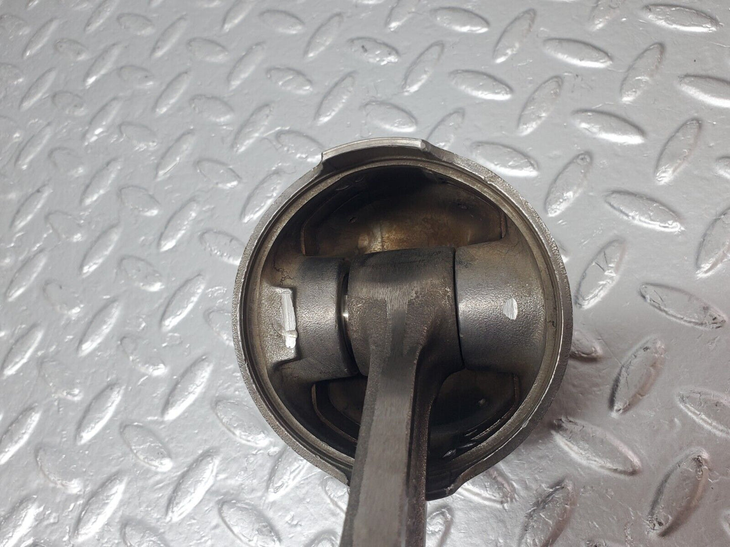 44297 Mercedes-Benz W123 280E Piston With Connecting Rod 85.985Mm 11005