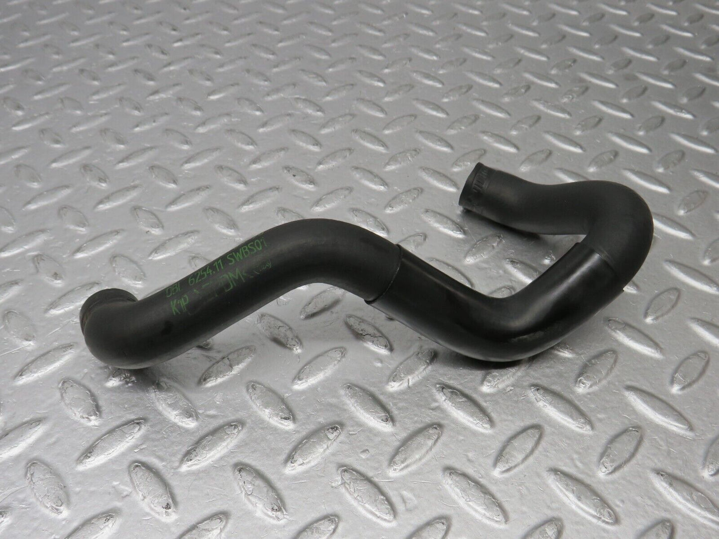 38431 Mercedes-Benz R129 280SL Coupe Coolant Hose Pipe 1298300596
