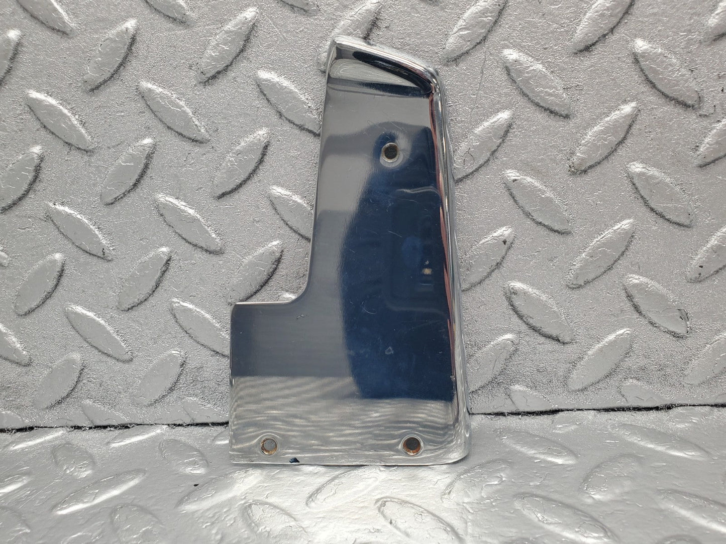 W124 Coupe left door chrome cover used OEM
