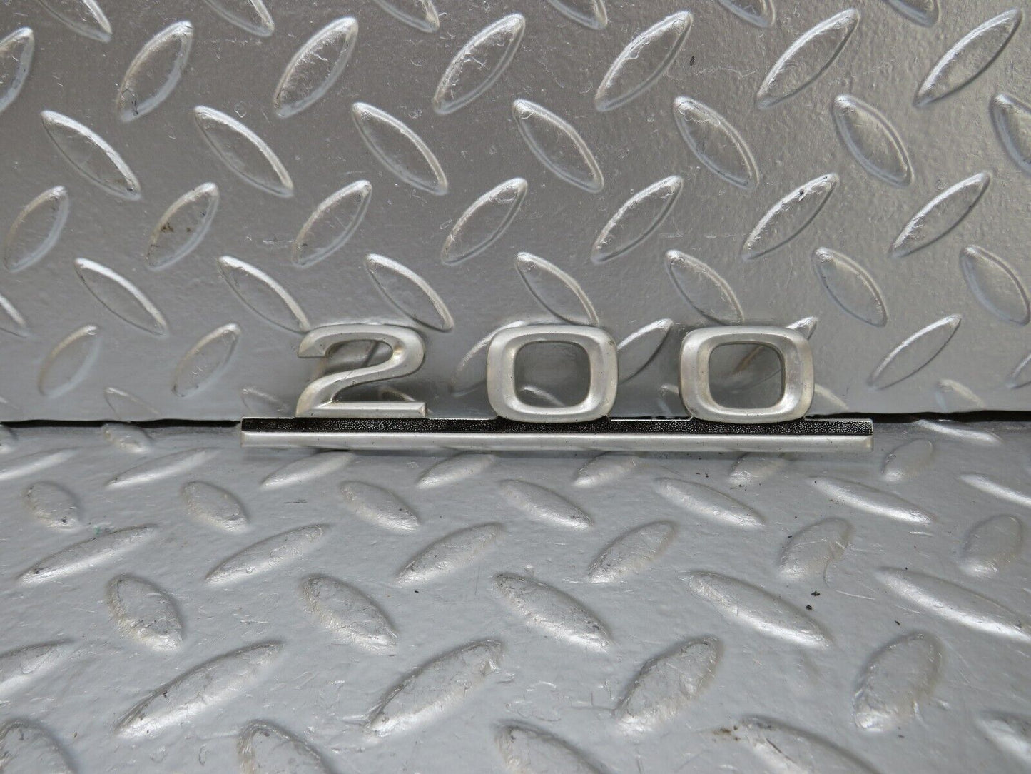 25537 Mercedes-Benz W123 200 Trunk  Badge Emblem 1238170215