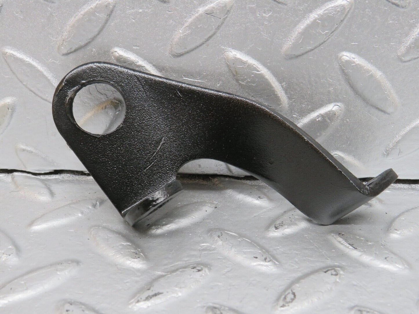 40091 Mercedes-Benz R107 350SL Engine Lifting Eyes Hooks