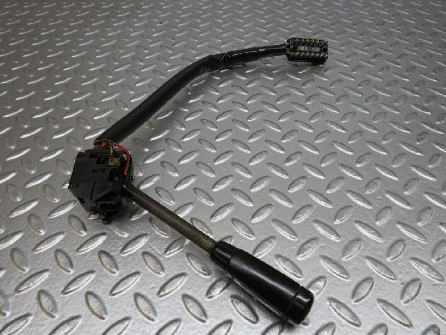 25423 Mercedes-Benz W123 200 Indicator Wiper Stalk