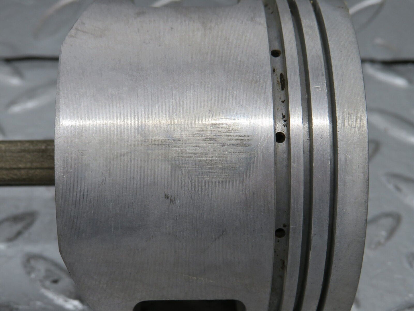 32650 Mercedes-Benz S124 300TE Wagon Piston With Connecting Rod 88.485mm 10205