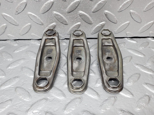 45347 Mercedes-Benz 280E M110.983 Fuel Injector Bracket 3X
