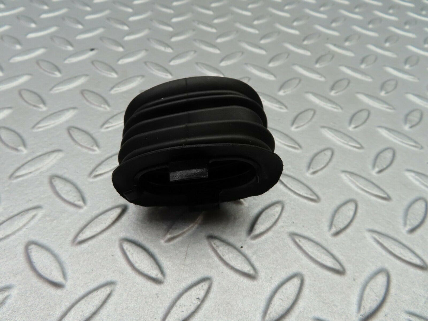 5648 Mercedes-Benz W124 230E Front Door Wire Protector Rubber 1248210197