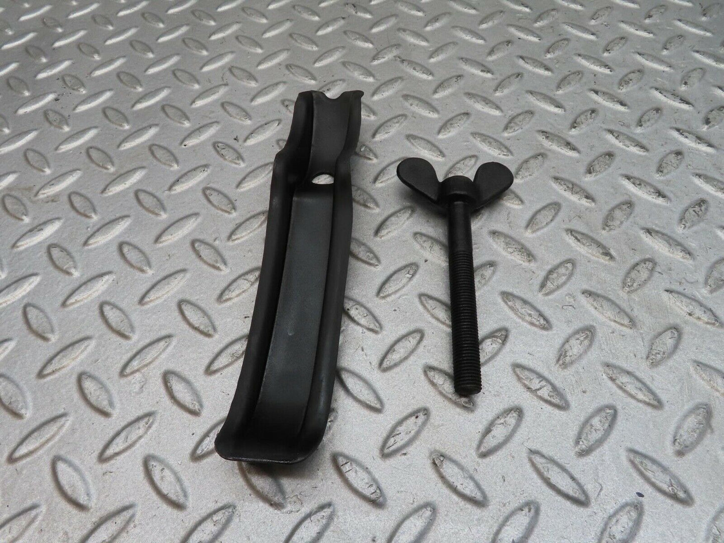 12676 Mercedes-Benz W108 Spare Wheel Holder