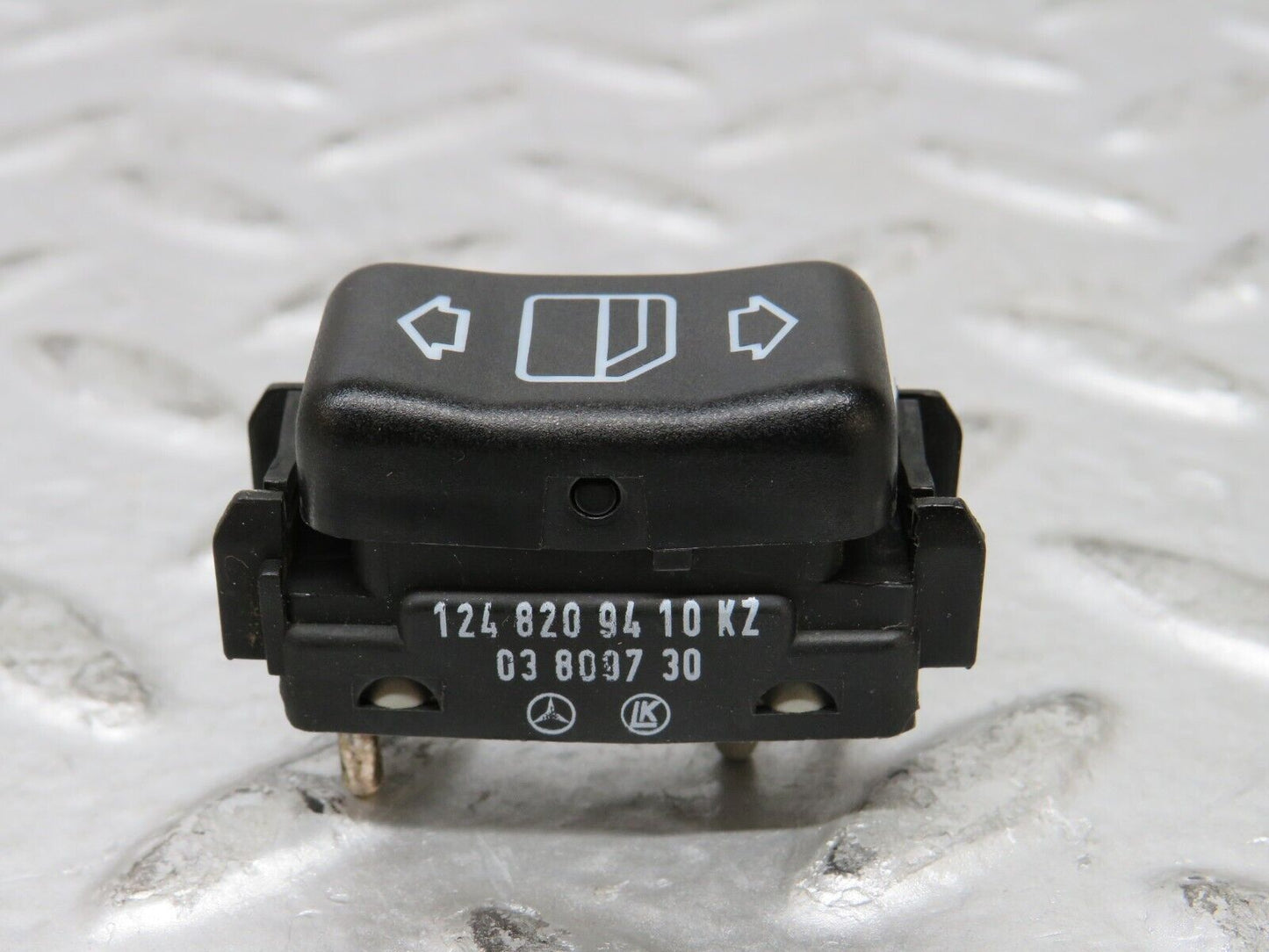 27562 Mercedes-Benz S124 300TE Electric Window Switch Right Side 1248209410