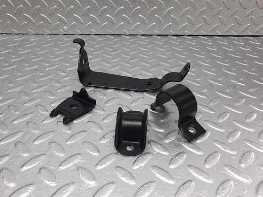 42119 Mercedes-Benz W202 C200 Anti Roll Bar Holder Bracket Front Left