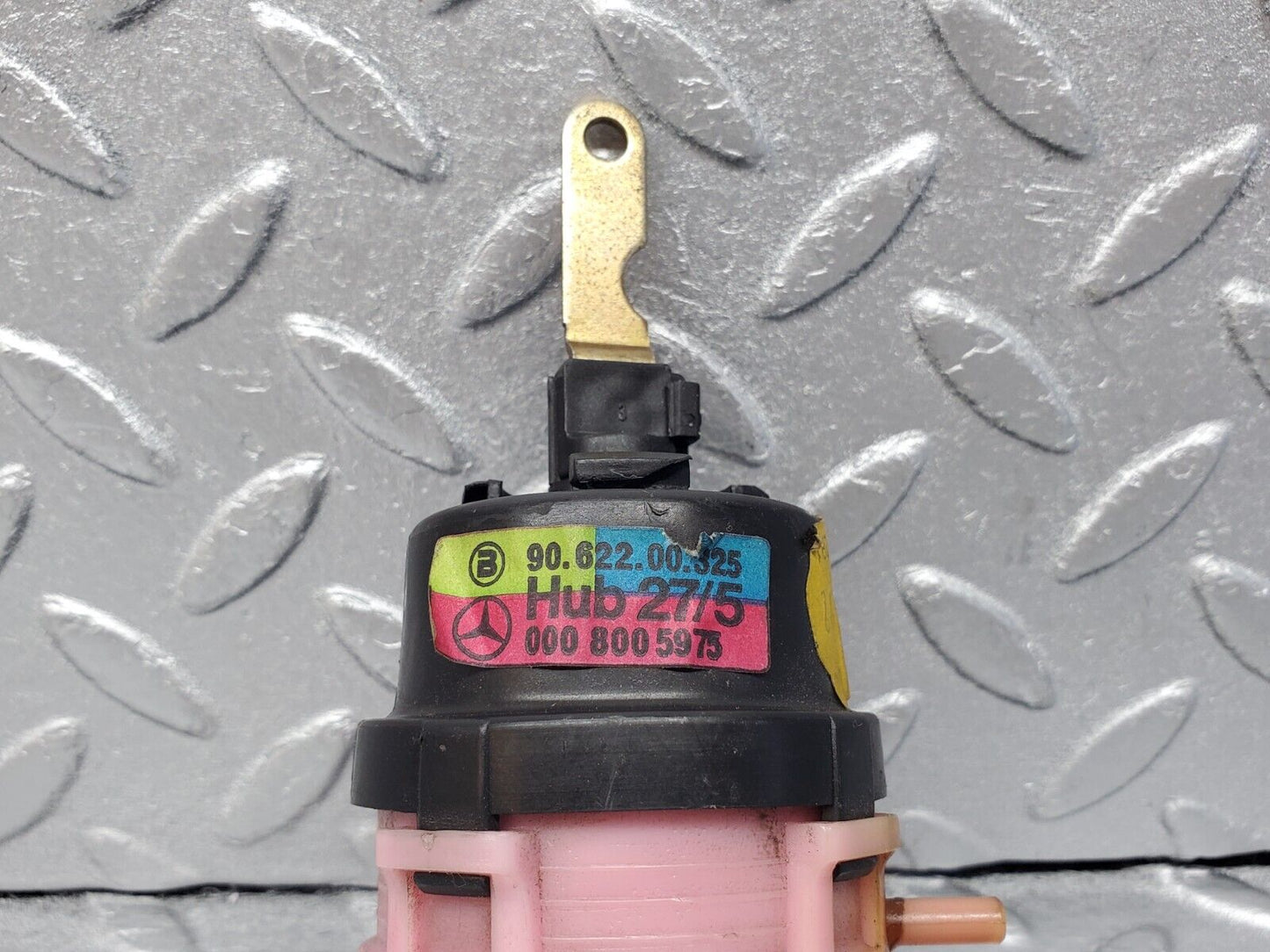 45960 Mercedes-Benz W126 420SE Heater Box Vacuum Actuator 0008005975