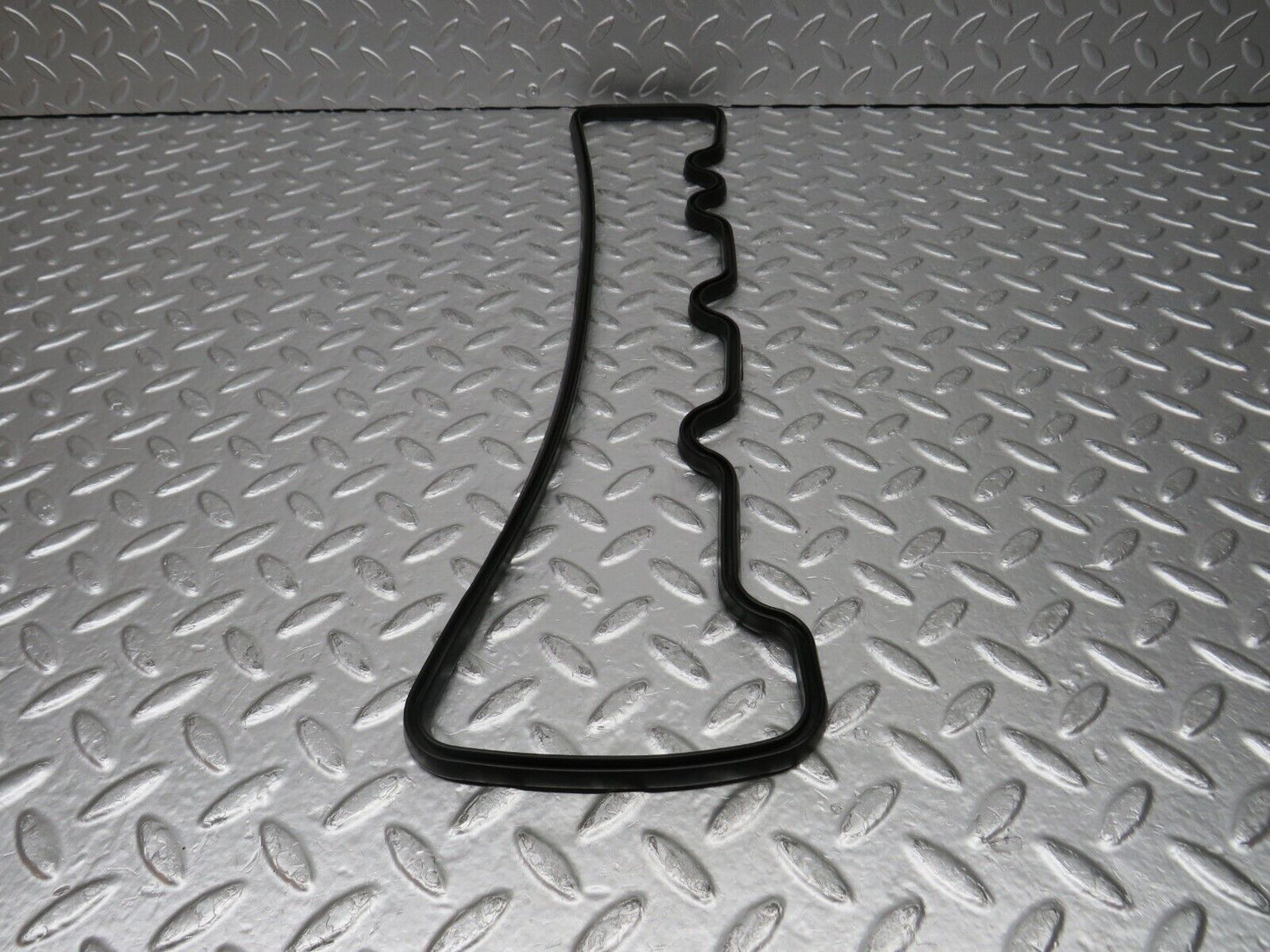 0107 Mercedes-Benz W116 350SE Valve Cover Gasket 1160161421
