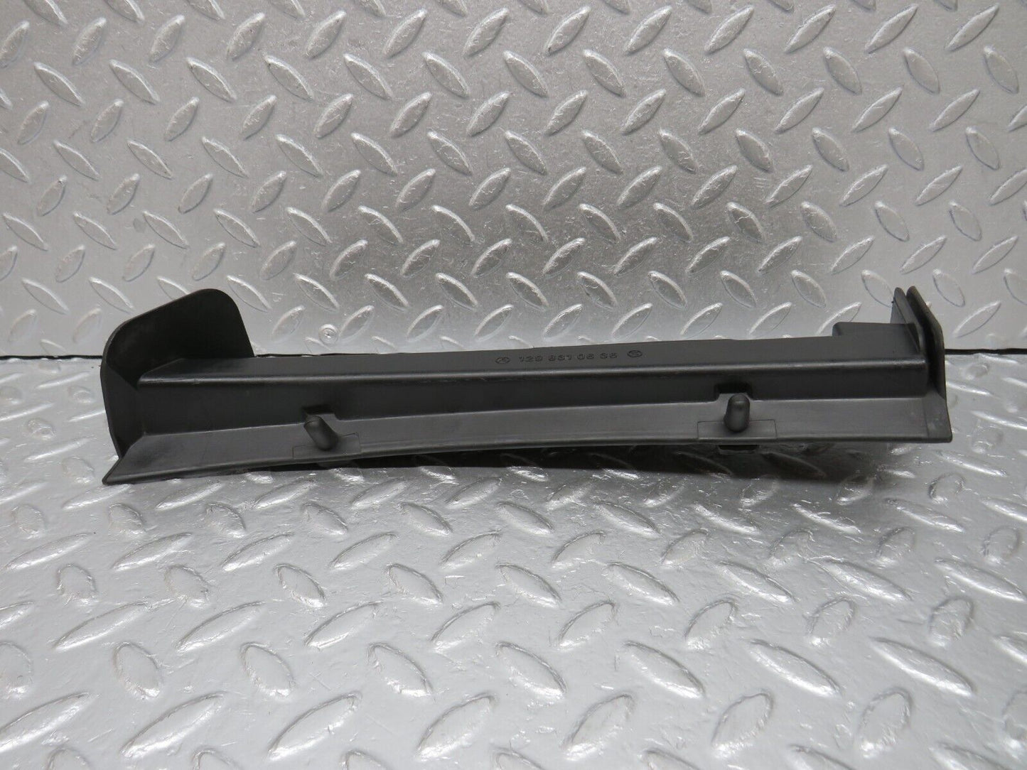 39358 Mercedes-Benz R129 320SL Coupe Windscreen Drain Channel Right 1298310636
