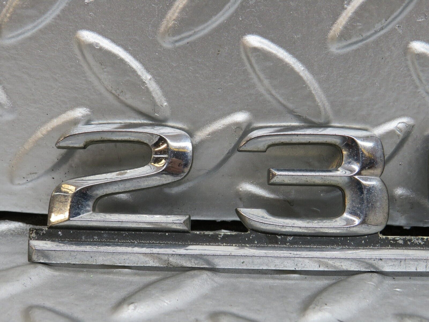 29469 Mercedes-Benz W124 230E Trunk Lid Badge Emblem