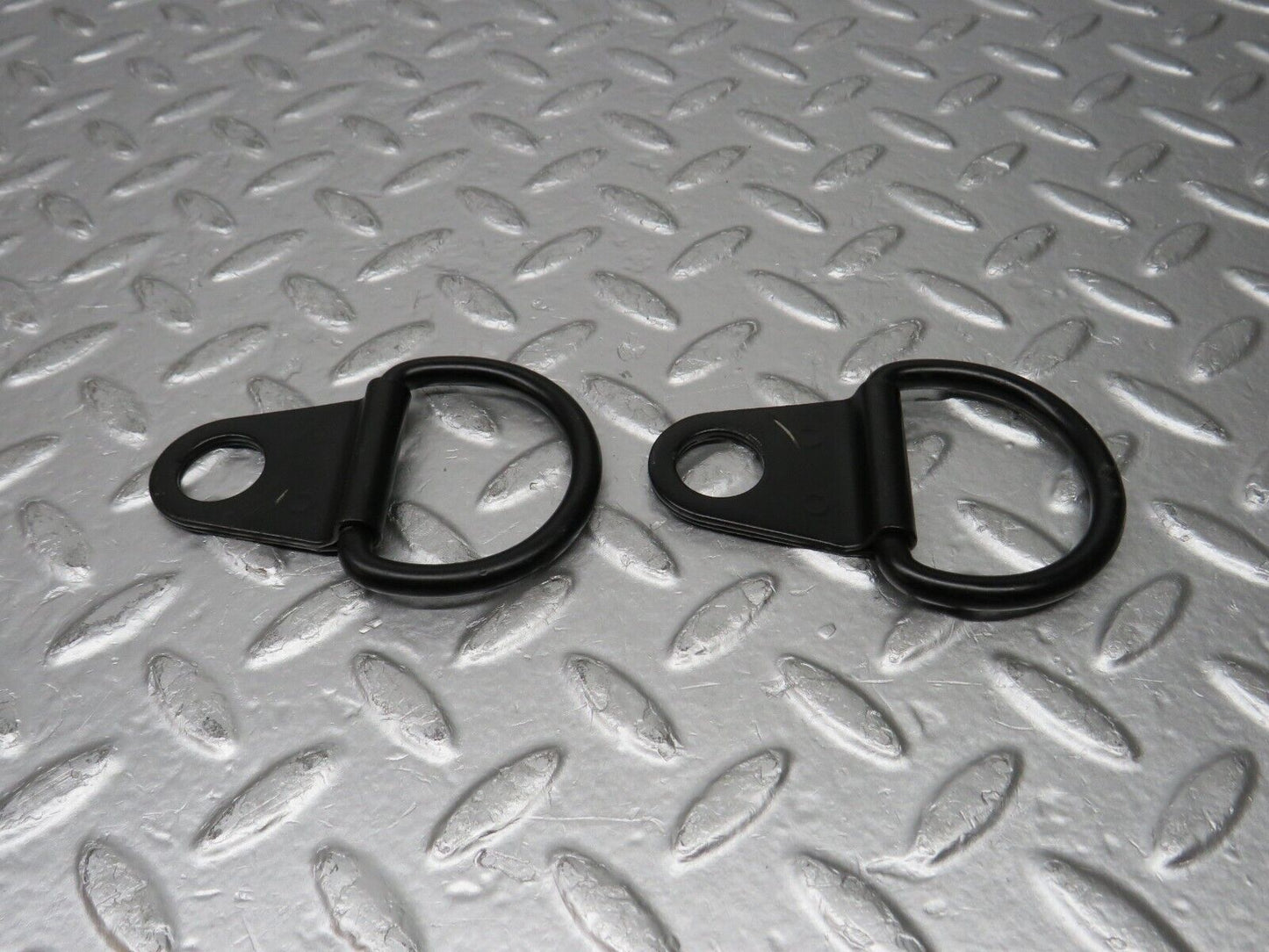 31387 Mercedes-Benz S124 220TE Wagon Trunk Cargo Hook Clip