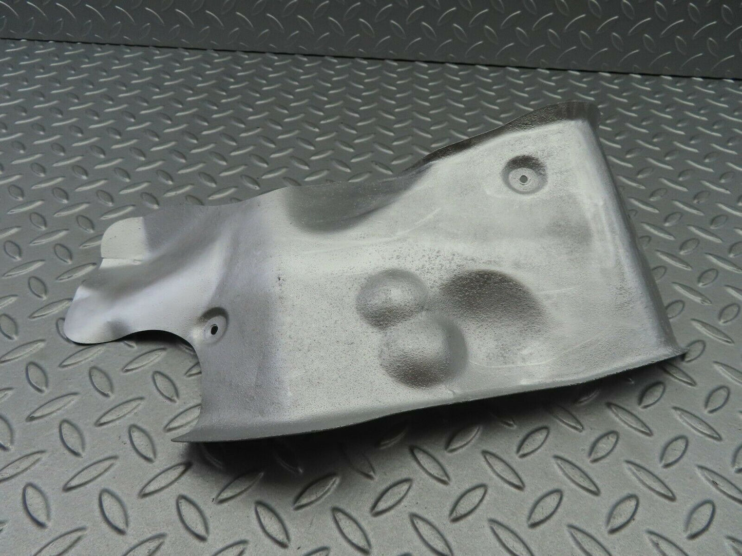 5925 Mercedes-Benz W123 200 Exhaust Heat Shield