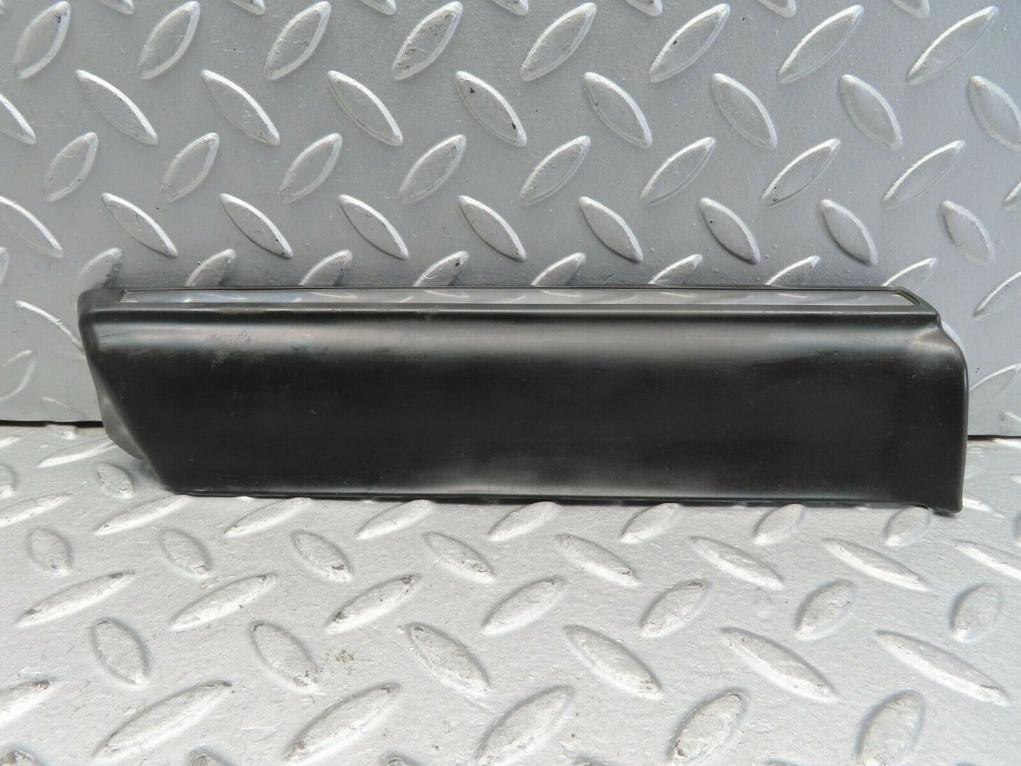 11553 Mercedes-Benz C123 230CE Coupe Front Left Fender Wing Lower Trim