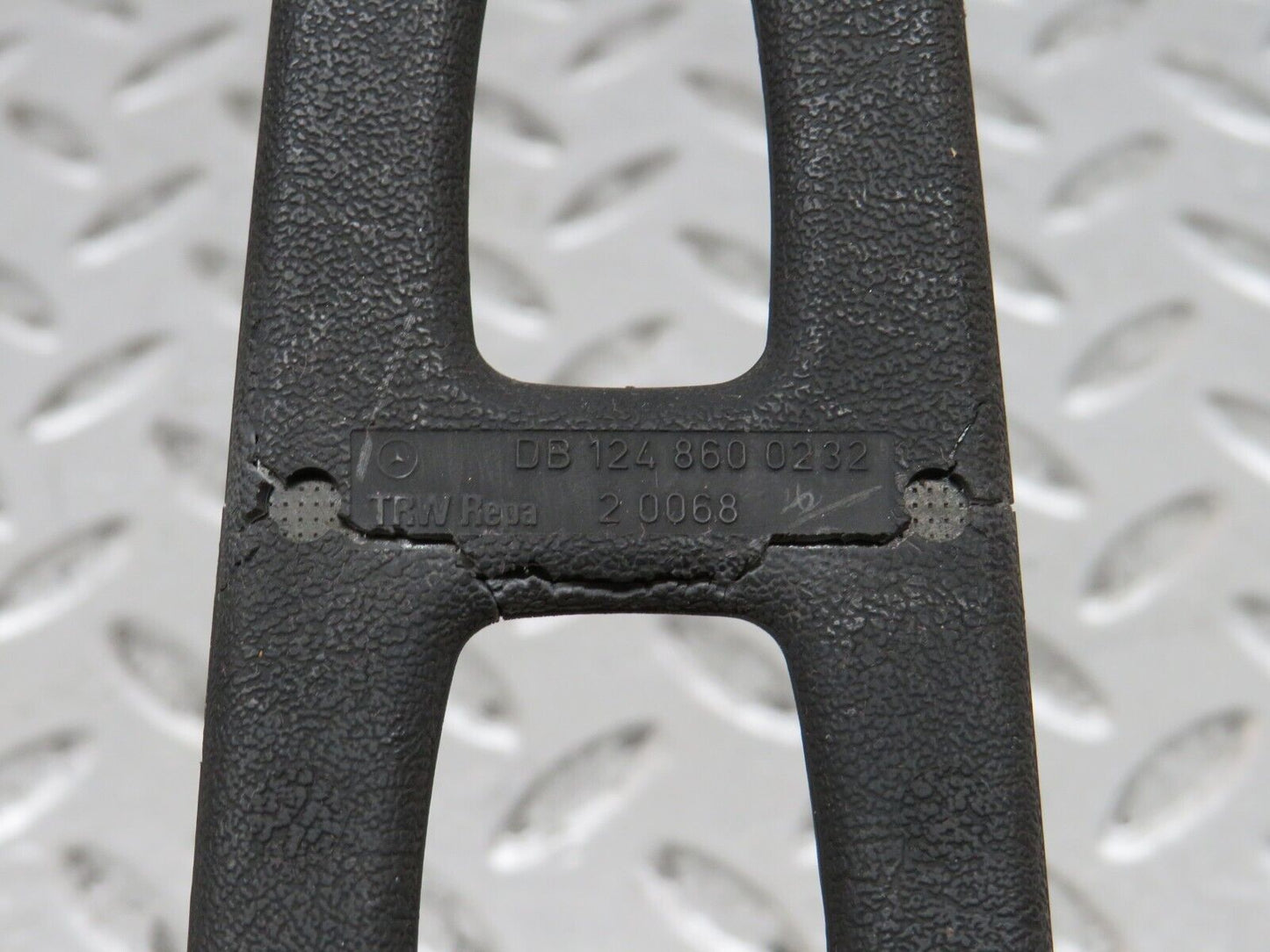 27821 Mercedes-Benz S124 300TE Third Row Seat Belt Set With Buckles