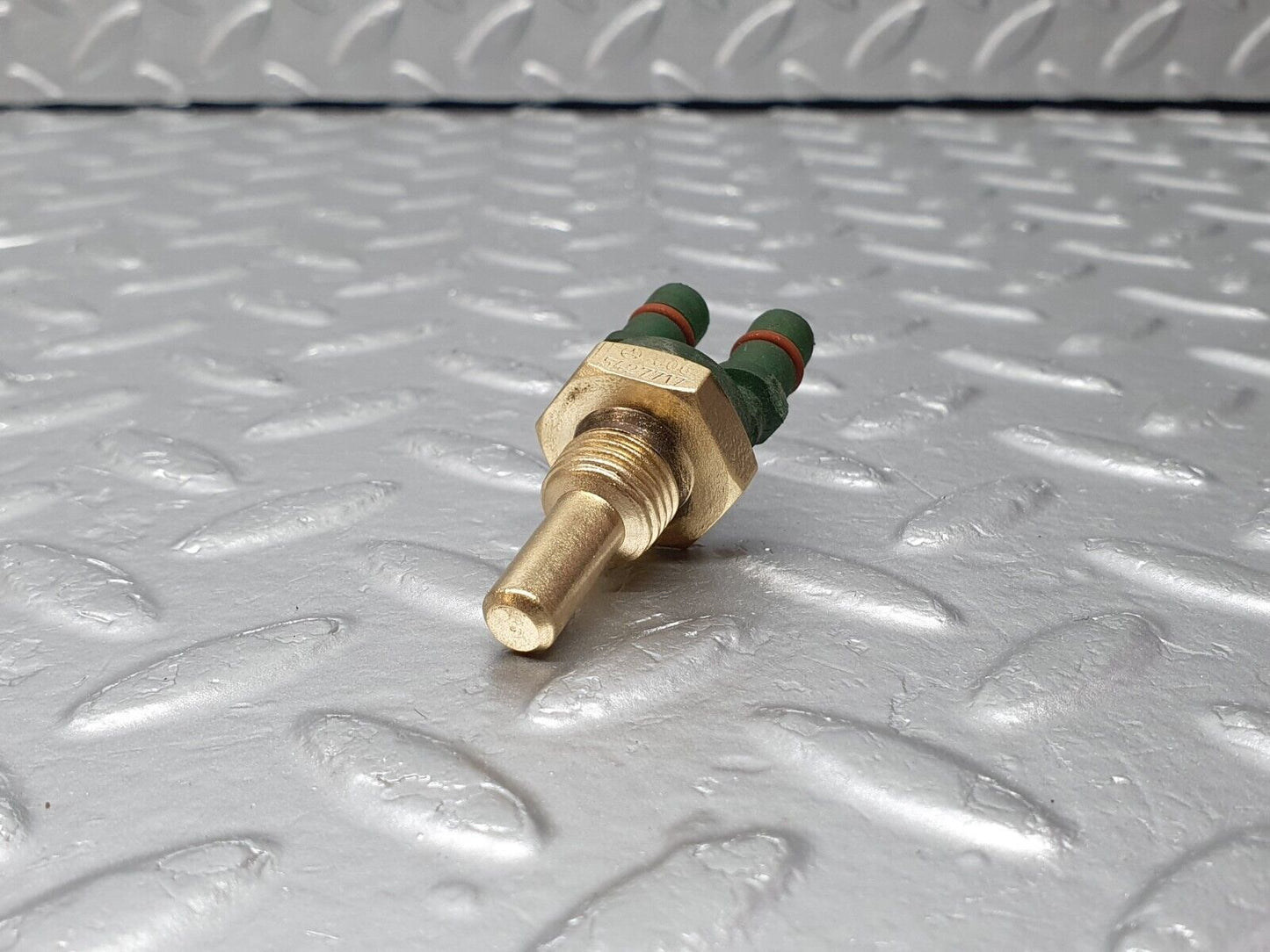 41346 Mercedes-Benz C126 420SEC Coupe Coolant Temperature Sensor Bosch 0065427717 0280130044