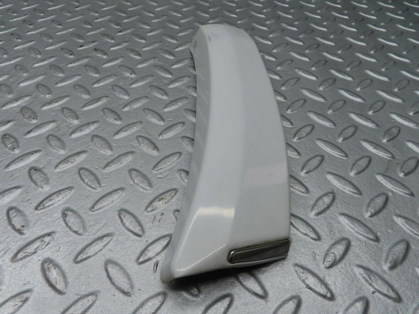 16327 Mercedes-Benz W124 260E Rear Left Fender Lower Moulding Trim 1246901940