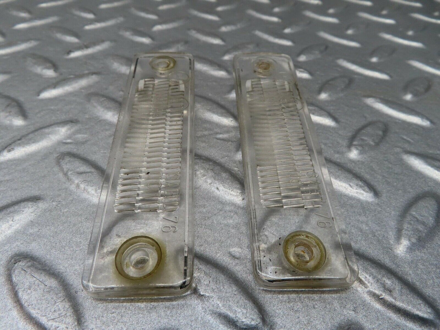 14141 Mercedes-Benz C107 280SLC number Plate Light Lenses
