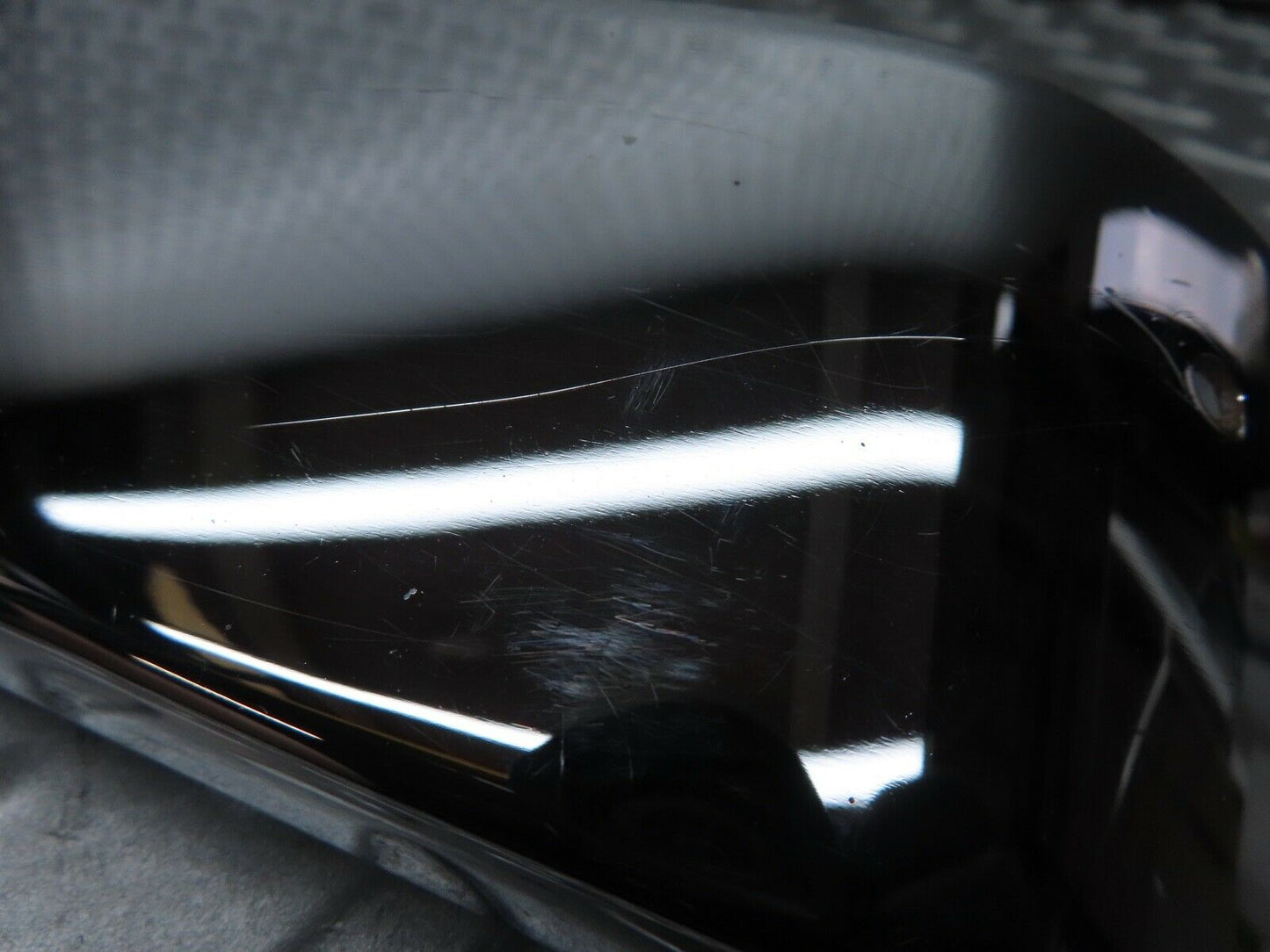 20513 Mercedes-Benz R107 450SL Left Door Chrome Cover