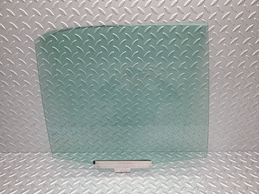 46248 Mercedes-Benz W124 280E Rear Right Door Window Glass