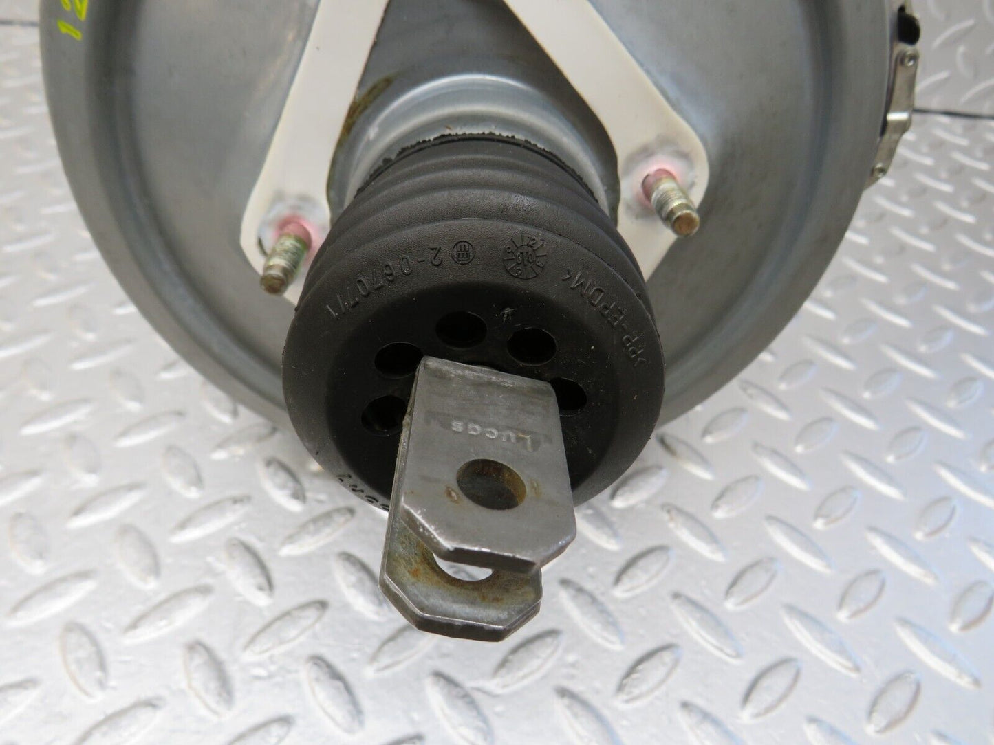 34850 Mercedes-Benz W210 320E Brake Booster Lucas 0054303330