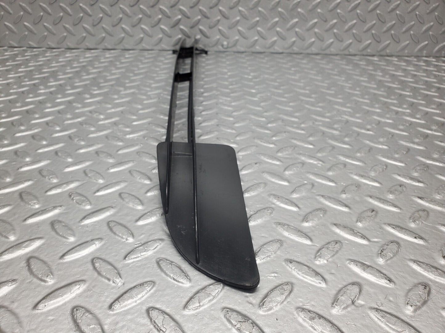 46350 Mercedes-Benz C123 280CE Coupe Front Bumper Lower Grill Left 1238880123