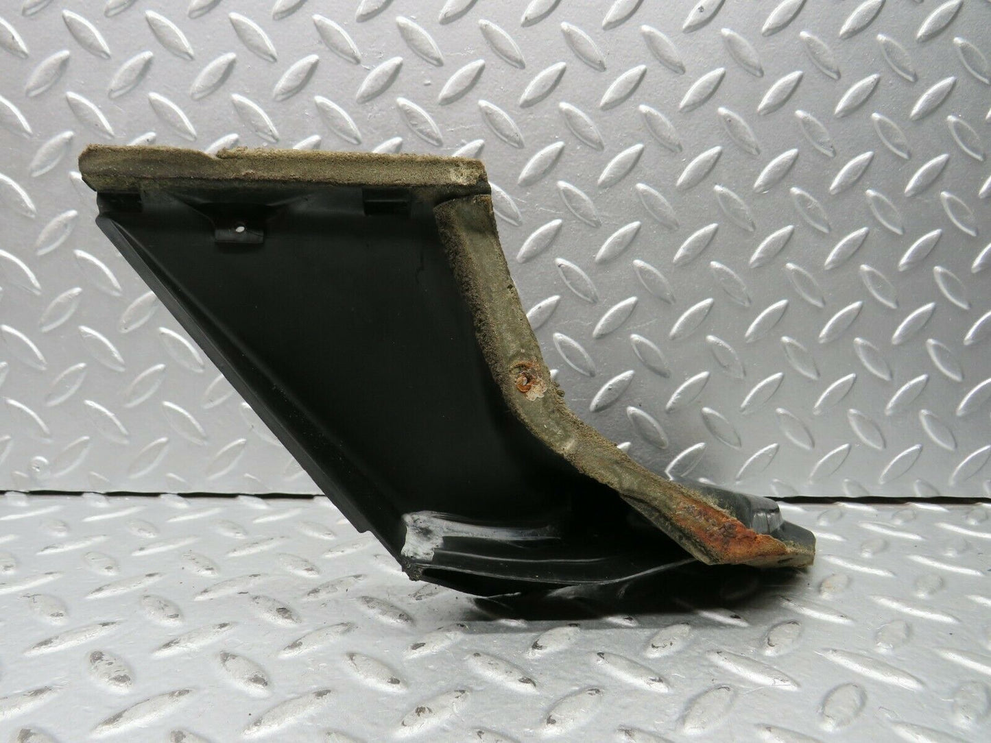 22237 Mercedes-Benz S123 280TE Wagon Water Drain Right Side 1238300428