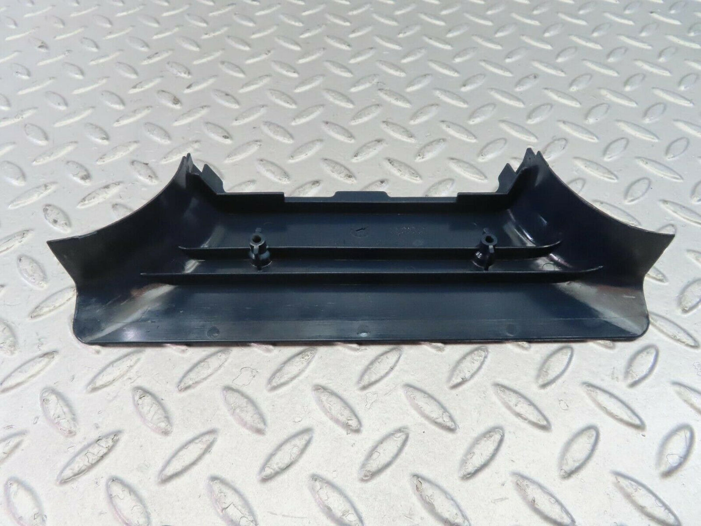 10357 Mercedes-Benz W201 190E B Pillar Bottom Cover Right Side Blue 2016920222