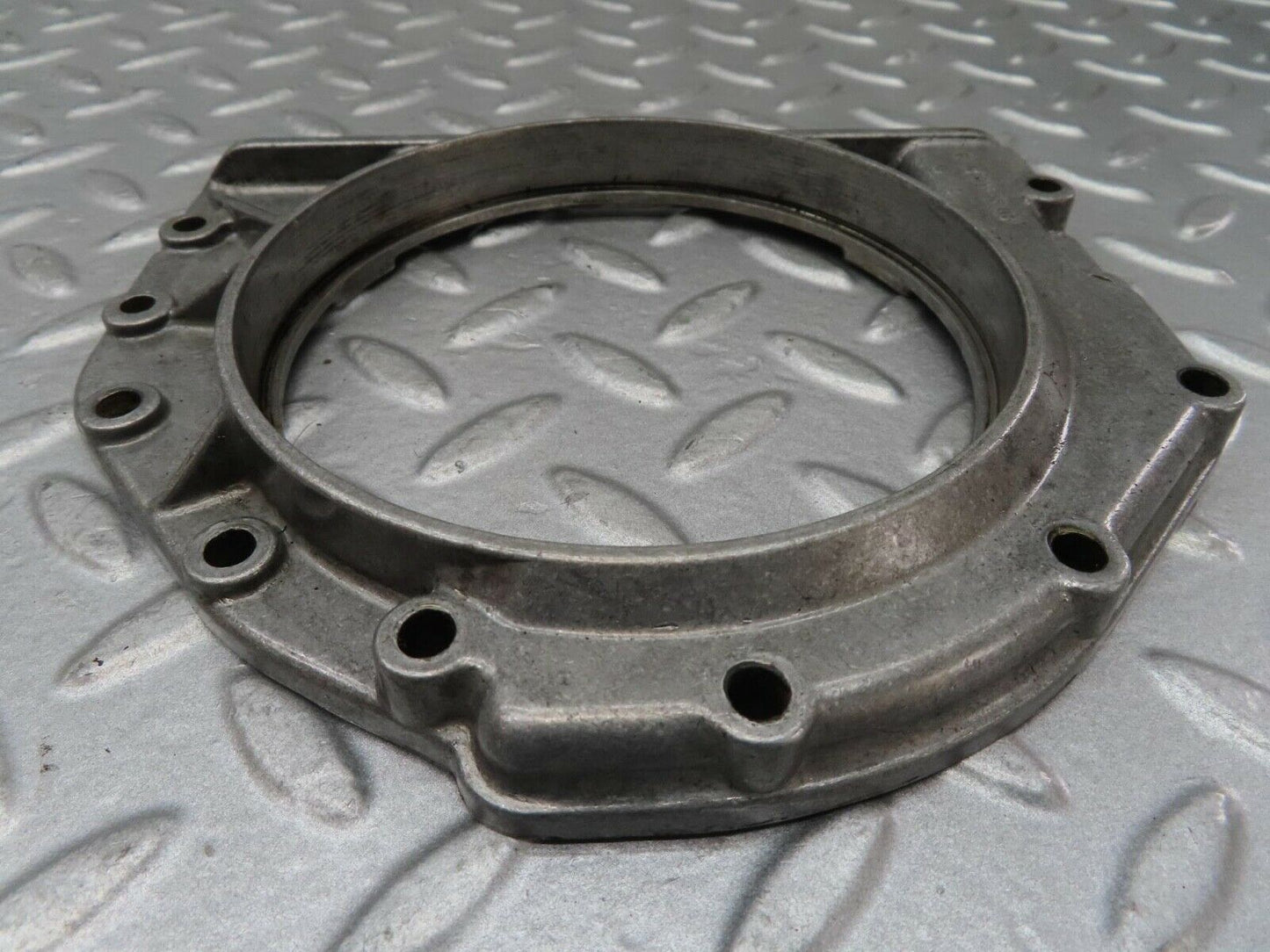 16538 Mercedes-Benz C107 350SLC Coupe Crankshaft Rear Sealing Cover 1160110608