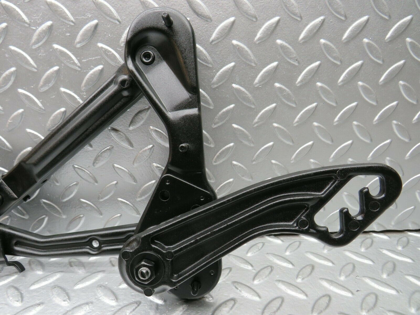 22550 Mercedes-Benz C124 E220 Coupe Bonnet Hinge Right Side 1298870274