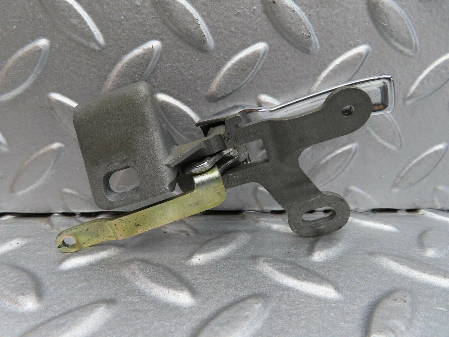 14201 Mercedes-Benz W116 350SE Right Interior Door Handle Chrome 1157660219