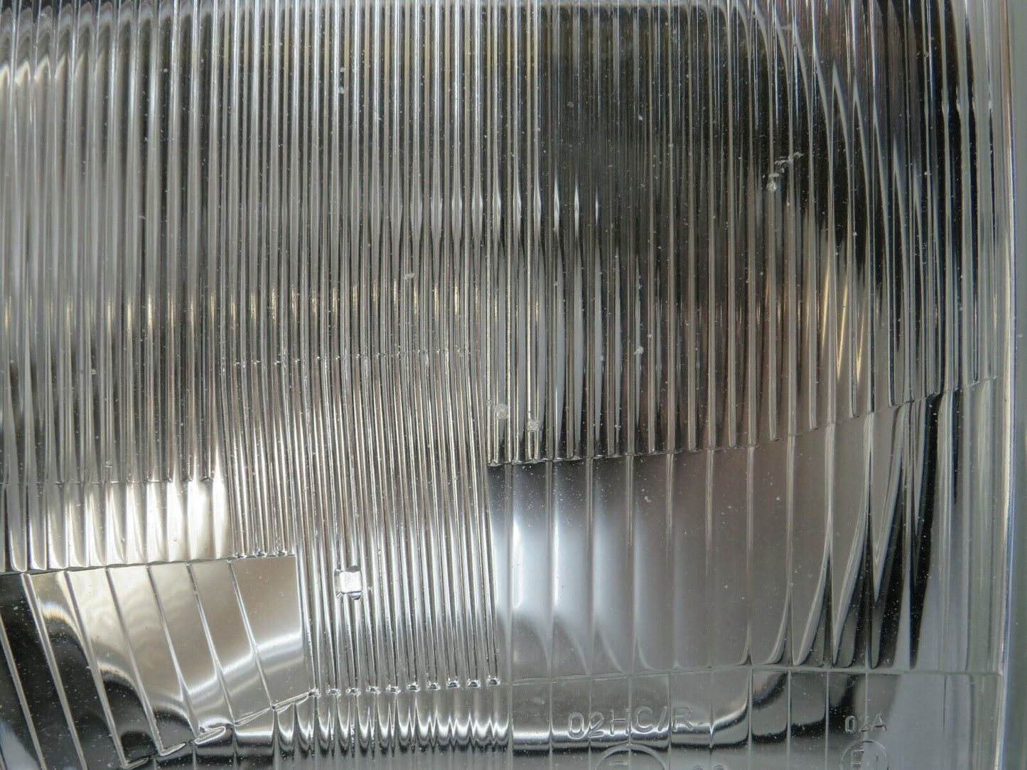 24383 Mercedes-Benz S124 220TE Headlight Bosch Left Side 1248203359 1307022192