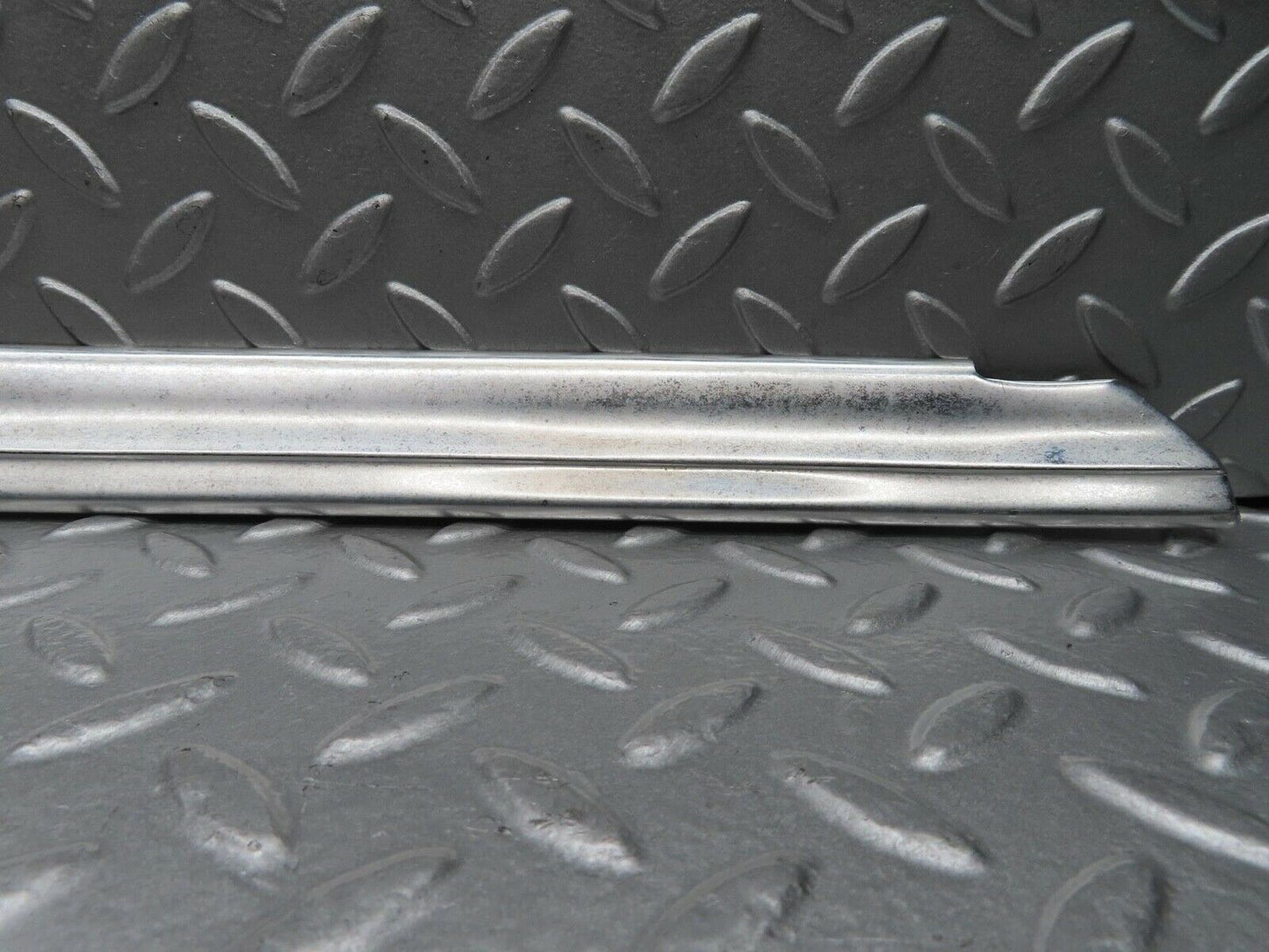 12828 Mercedes-Benz W111 220SE Rear Left Door Chrome Moulding Trim