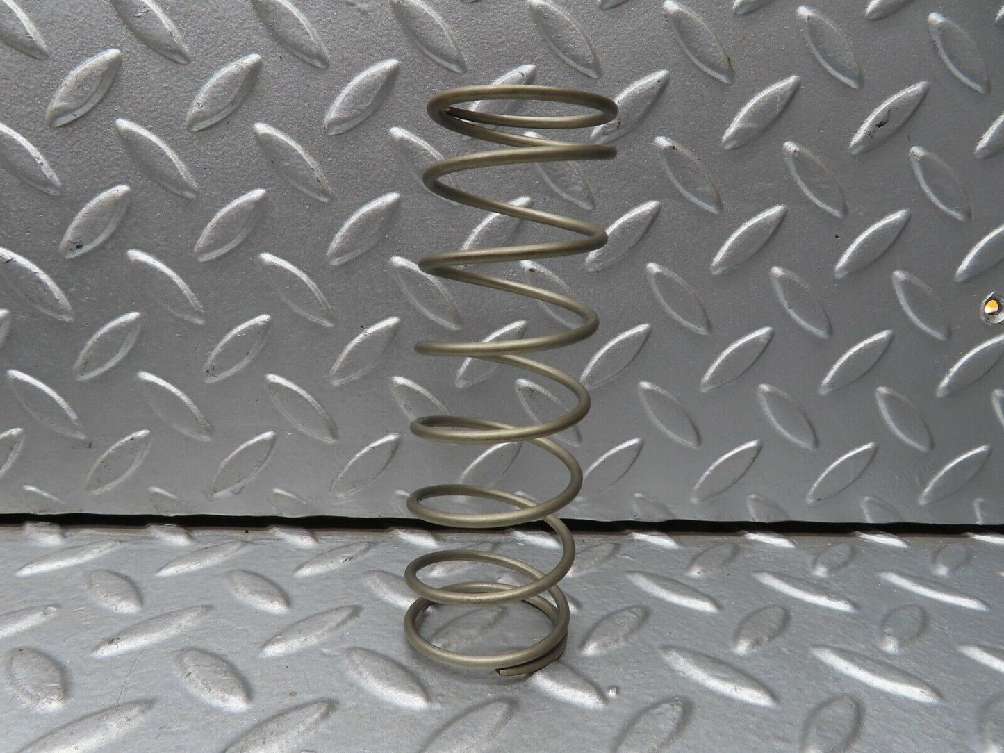 19765 Mercedes-Benz W123 722.122 Automatic Gearbox Pistons Spring Set